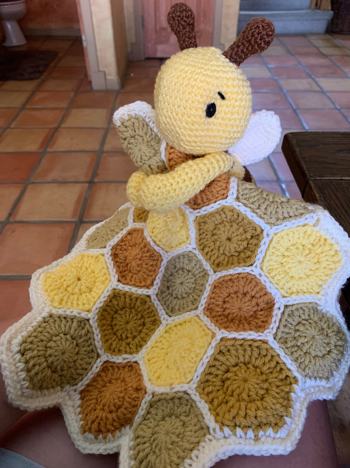 Bee Lovey