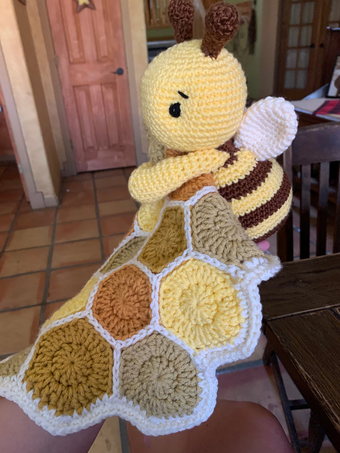 Bee Lovey